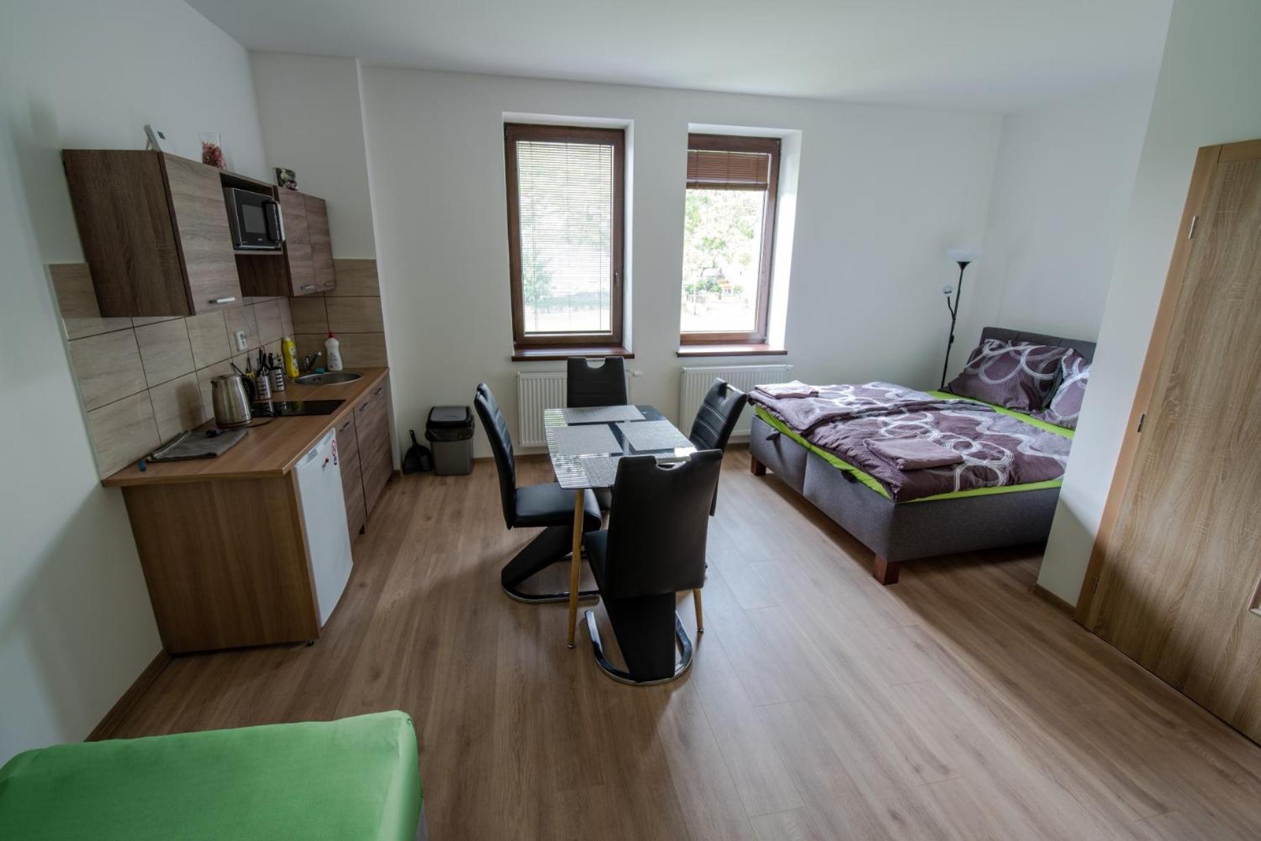 Apartmany U Prochazku Horovicky Exteriör bild